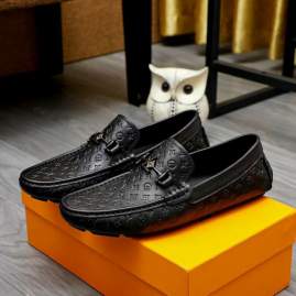 Picture of Louis Vuitton Shoes _SKULVsz38-46mnf051912144